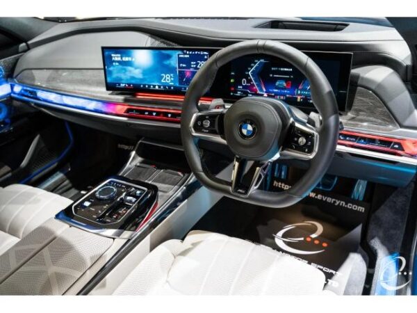 Ref:AUX-19041217 BMW 7 SERIES 2024 - Image 3