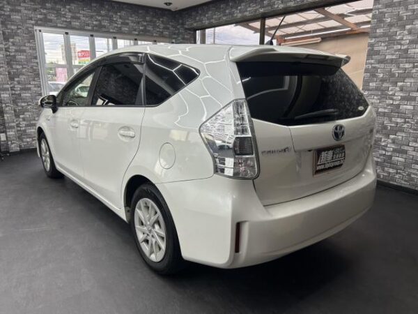 Ref:AUX-19041343 TOYOTA PRIUS ALPHA 2013 - Image 15