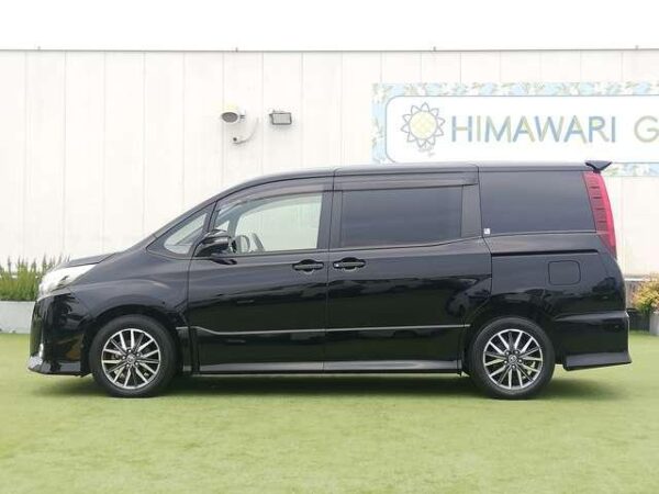 Ref:AUX-19043050 TOYOTA NOAH 2016 - Image 19