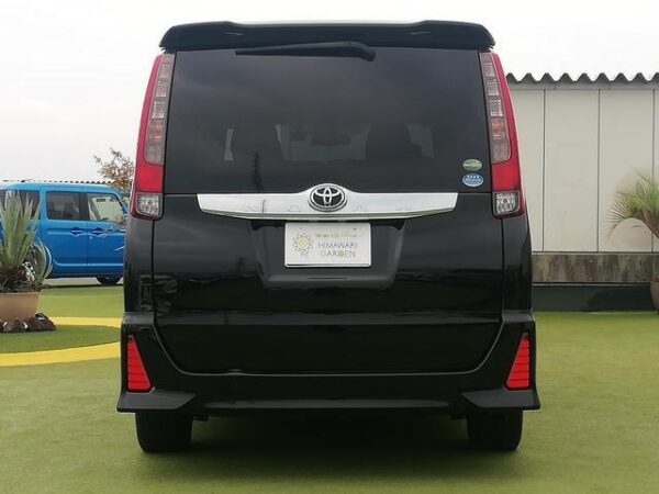 Ref:AUX-19043050 TOYOTA NOAH 2016 - Image 20