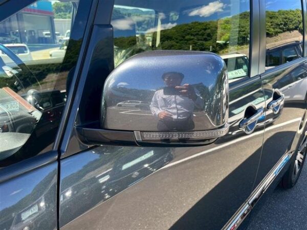 Ref:AUX-19044860 MITSUBISHI DELICA D:5 2022 - Image 19