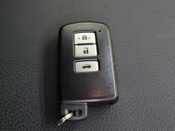 Ref:AUX-19051575 TOYOTA CROWN HYBRID 2013 - Image 9