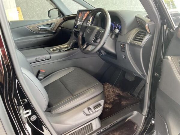 Ref:AUX-19051693 TOYOTA VELLFIRE HYBRID 2024 - Image 13