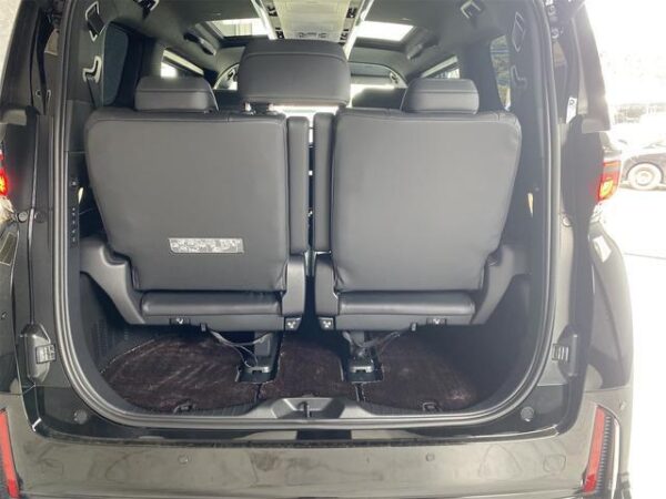 Ref:AUX-19051693 TOYOTA VELLFIRE HYBRID 2024 - Image 18