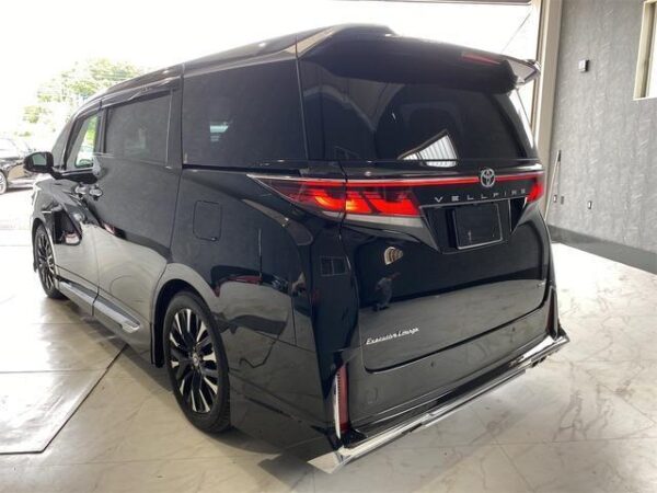 Ref:AUX-19051693 TOYOTA VELLFIRE HYBRID 2024 - Image 9