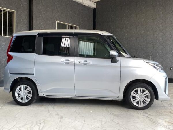Ref:AUX-19051698 TOYOTA ROOMY 2021 - Image 4