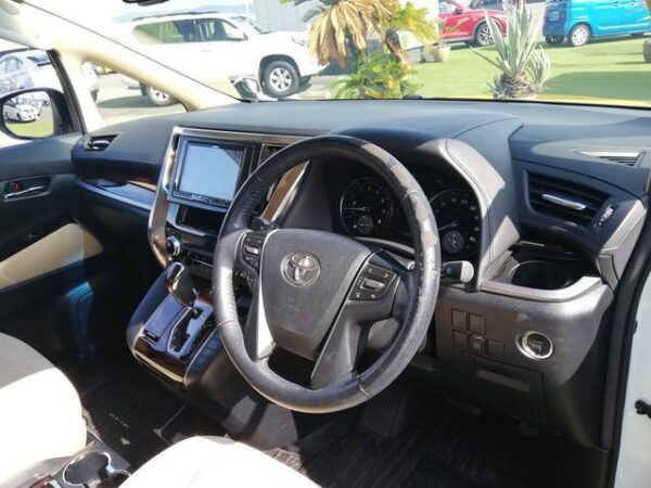 Ref:AUX-19053417 TOYOTA VELLFIRE 2015 - Image 11