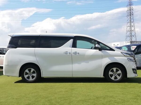 Ref:AUX-19053417 TOYOTA VELLFIRE 2015 - Image 18