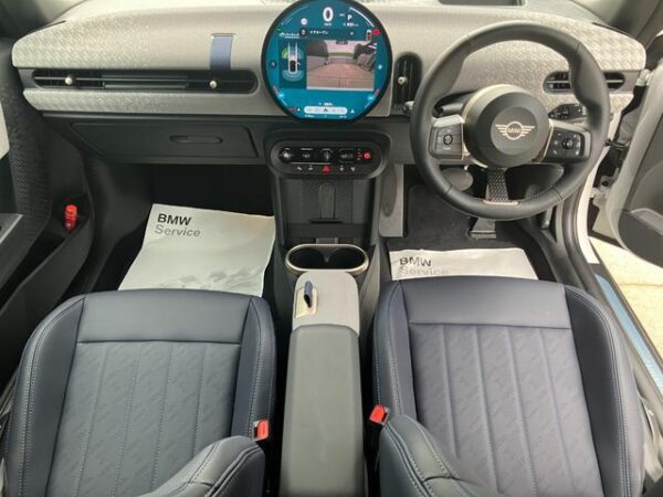 Ref:AUX-19054175 MINI MINI 2024 - Image 2