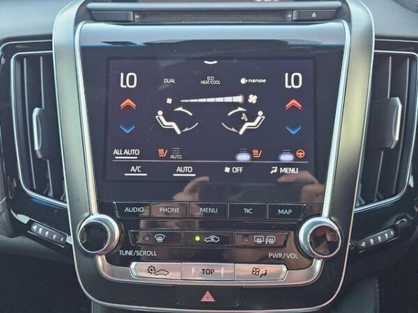 Ref:AUX-19056119 TOYOTA CROWN HYBRID 2018 - Image 19
