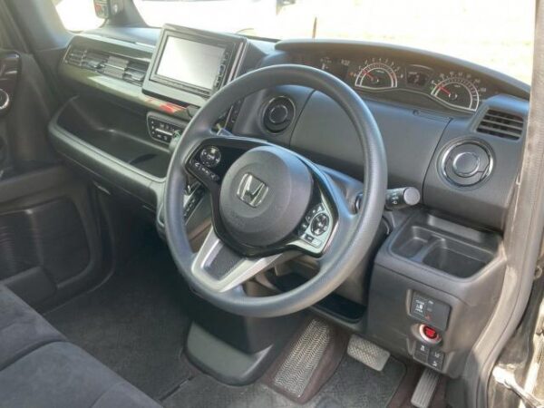 Ref:AUX-19058118 HONDA N-BOX CUSTOM 2018 - Image 10