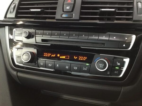 Ref:AUX-19059822 BMW 4 SERIES 2015 - Image 16