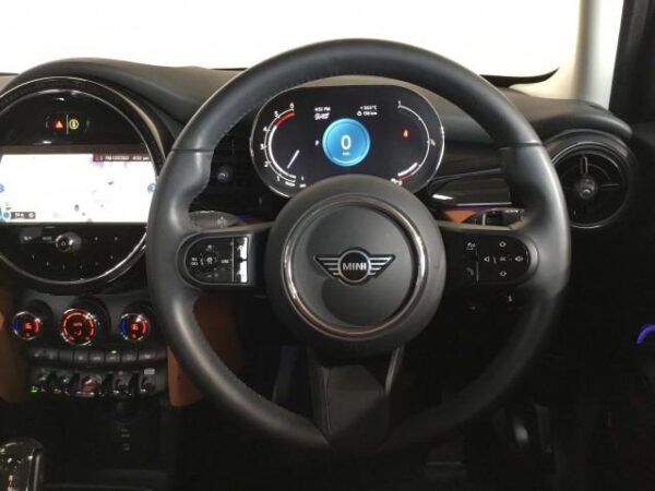 Ref:AUX-19059825 MINI MINI 2023 - Image 9