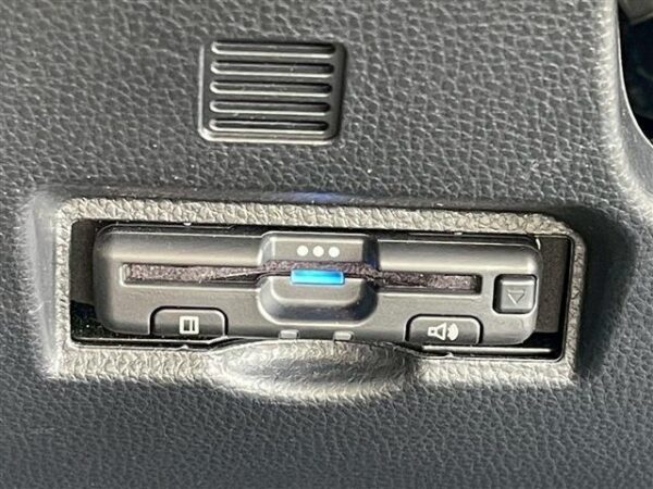 Ref:AUX-19059914 TOYOTA NOAH 2024 - Image 17