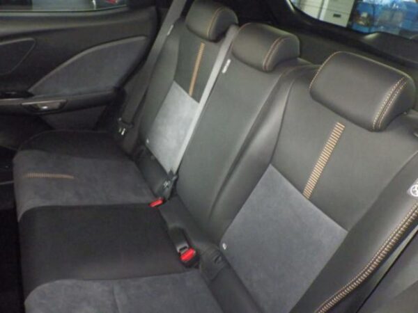 Ref:AUX-19059965 LEXUS LBX 2024 - Image 6
