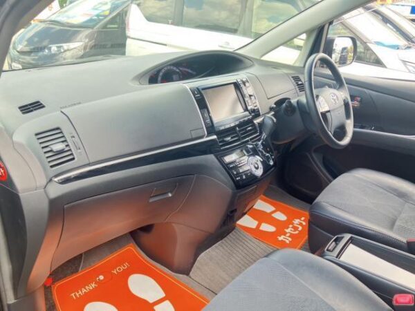 Ref:AUX-19061219 TOYOTA ESTIMA 2015 - Image 11