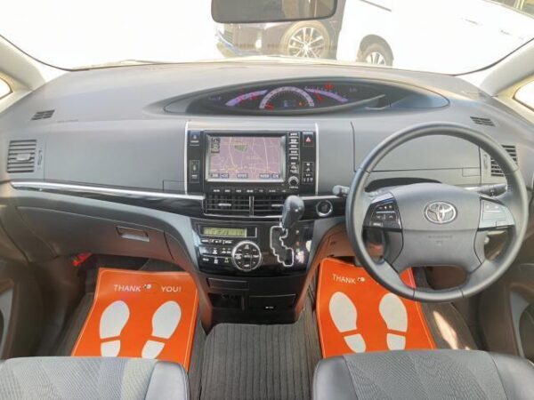 Ref:AUX-19061219 TOYOTA ESTIMA 2015 - Image 13