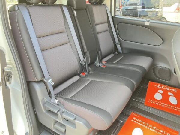 Ref:AUX-19061225 NISSAN SERENA 2017 - Image 16