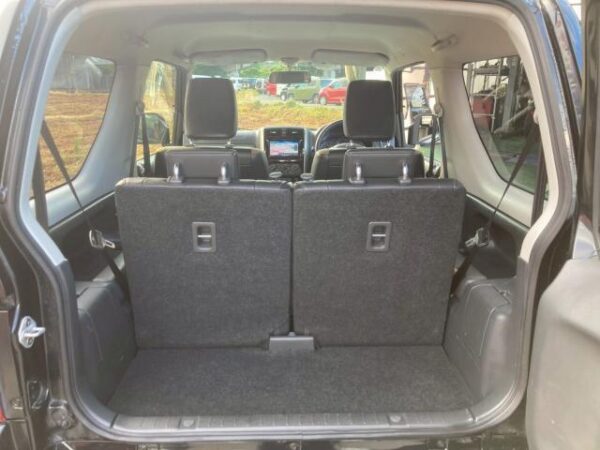 Ref:AUX-19061246 SUZUKI JIMNY 2018 - Image 6
