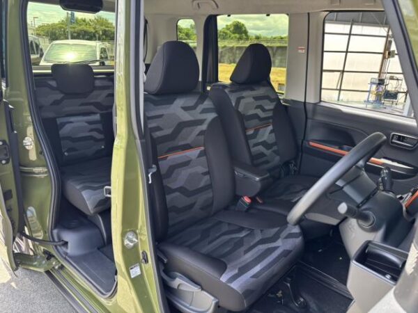 Ref:AUX-19061257 DAIHATSU TANTO 2022 - Image 11
