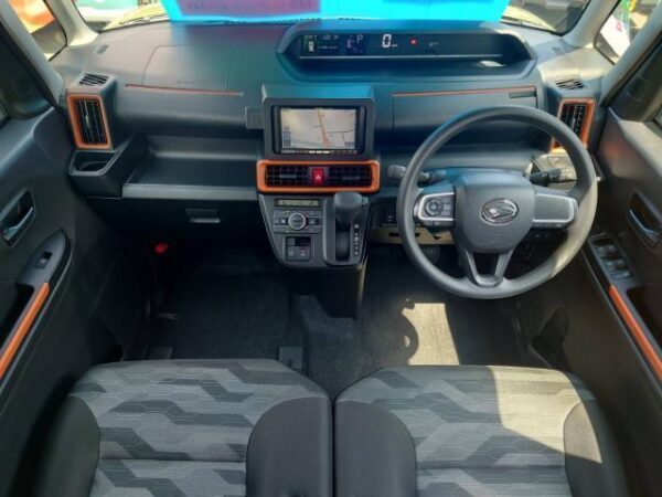 Ref:AUX-19061257 DAIHATSU TANTO 2022 - Image 8