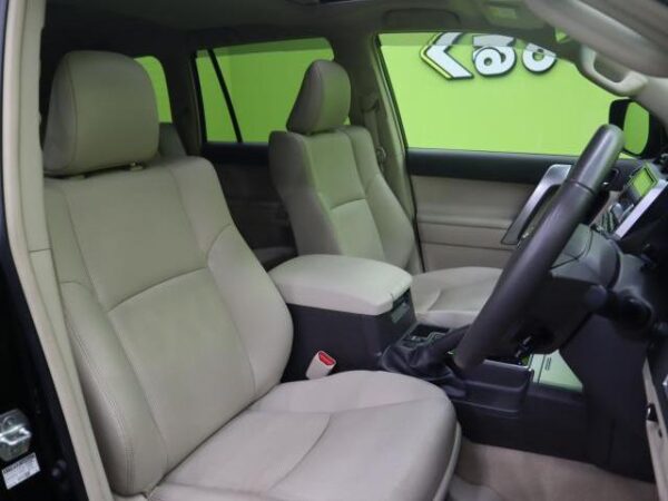 Ref:AUX-19066466 TOYOTA LAND CRUISER PRADO 2023 - Image 11