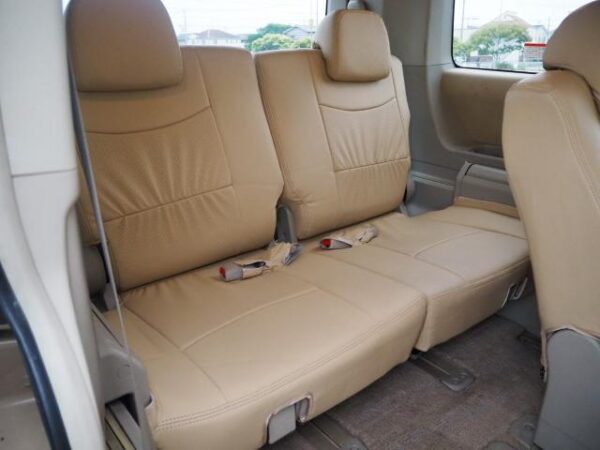 Ref:AUX-19066607 MITSUBISHI DELICA D:5 2007 - Image 12