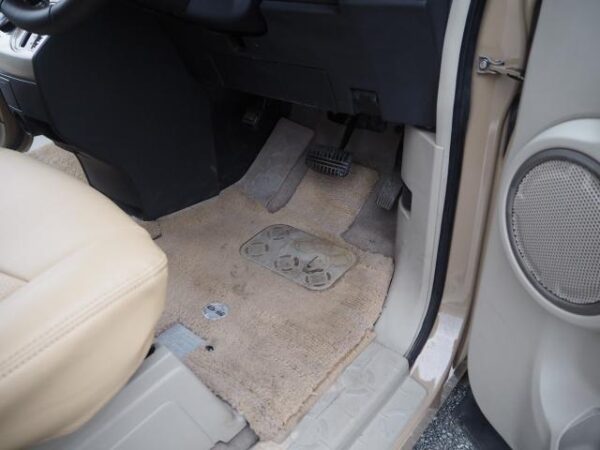 Ref:AUX-19066607 MITSUBISHI DELICA D:5 2007 - Image 13