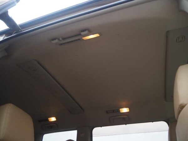 Ref:AUX-19066607 MITSUBISHI DELICA D:5 2007 - Image 14