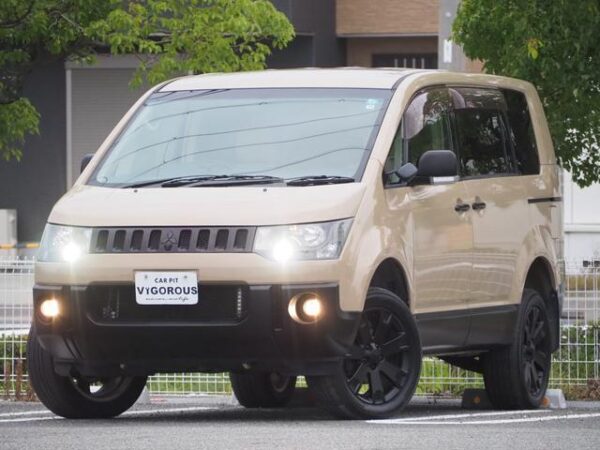 Ref:AUX-19066607 MITSUBISHI DELICA D:5 2007 - Image 3