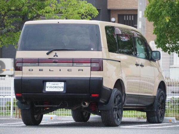 Ref:AUX-19066607 MITSUBISHI DELICA D:5 2007 - Image 4