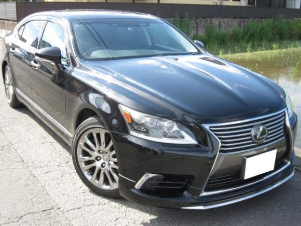 Ref:AUX-19070730 LEXUS LS 2012