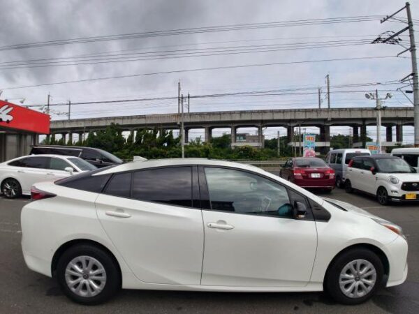 Ref:AUX-19070758 TOYOTA PRIUS 2016 - Image 7