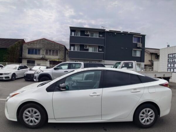 Ref:AUX-19070758 TOYOTA PRIUS 2016 - Image 8