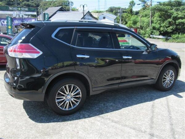 Ref:AUX-19070802 NISSAN X-TRAIL 2015 - Image 3