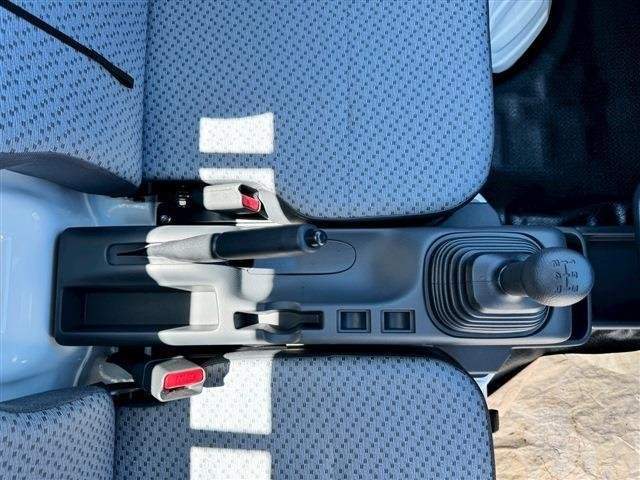 Ref:AUX-19070805 NISSAN CLIPPER TRUCK 2024 - Image 18