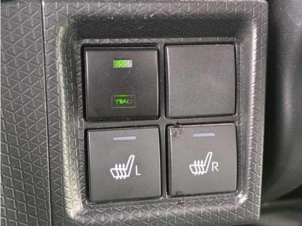 Ref:AUX-19071322 DAIHATSU TANTO 2020 - Image 16
