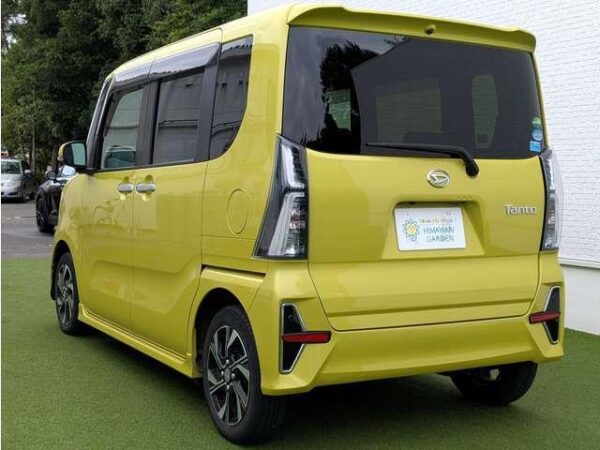Ref:AUX-19071322 DAIHATSU TANTO 2020 - Image 4