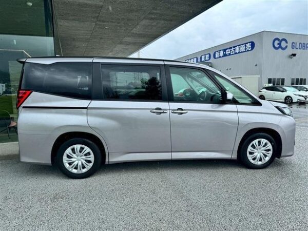 Ref:AUX-19074284 TOYOTA NOAH 2024 - Image 10