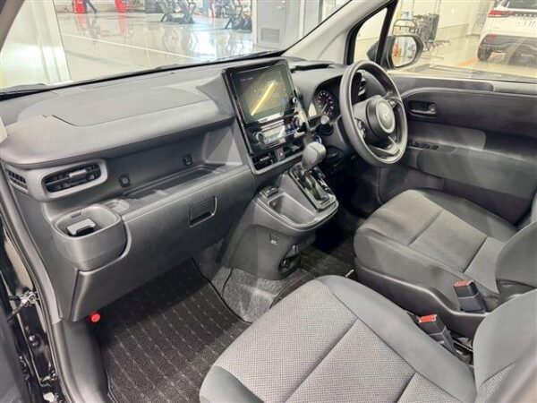 Ref:AUX-19074285 TOYOTA SIENTA 2022 - Image 12