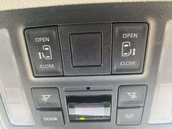 Ref:AUX-19074286 TOYOTA NOAH 2024 - Image 20