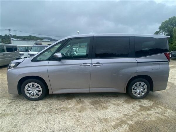 Ref:AUX-19074286 TOYOTA NOAH 2024 - Image 6