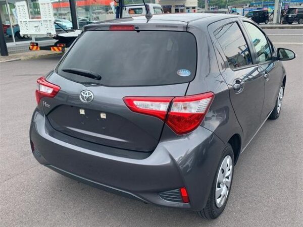 Ref:AUX-19074292 TOYOTA VITZ 2020 - Image 2