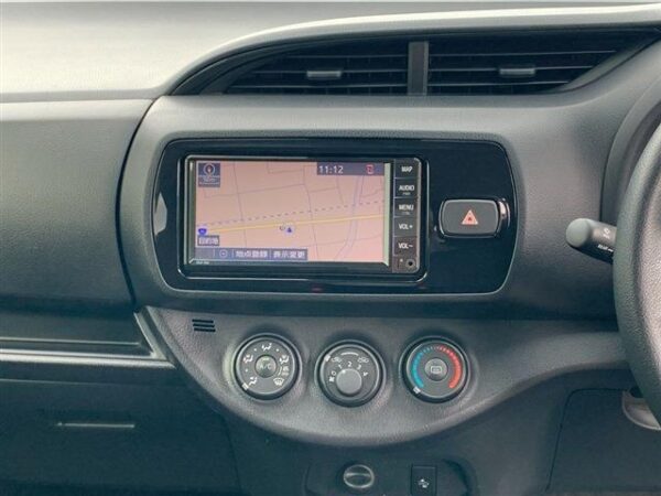 Ref:AUX-19074292 TOYOTA VITZ 2020 - Image 14