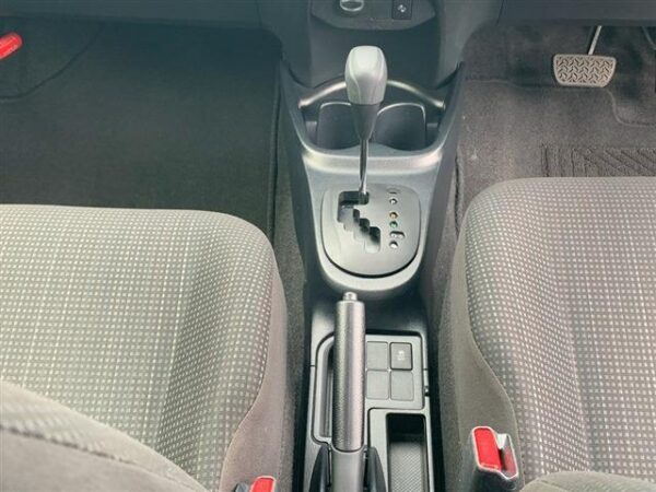 Ref:AUX-19074292 TOYOTA VITZ 2020 - Image 15