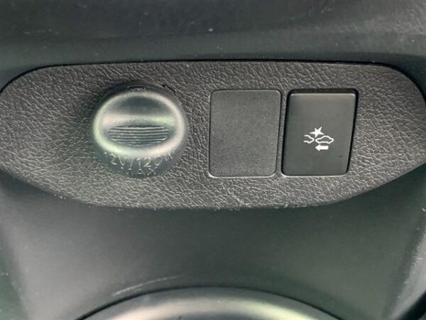 Ref:AUX-19074292 TOYOTA VITZ 2020 - Image 19