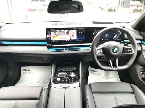 Ref:AUX-19077440 BMW 5 SERIES 2025 - Image 2