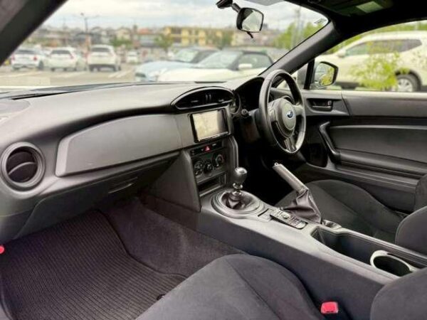 Ref:AUX-19082312 SUBARU BRZ 2015 - Image 17