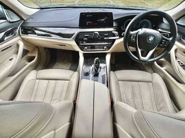 Ref:AUX-19086634 BMW 5 SERIES 2017 - Image 3