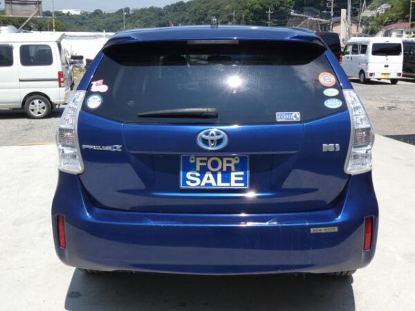 Ref:AUX-19088159 TOYOTA PRIUS ALPHA 2012 - Image 15